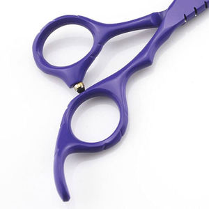 Tijeras de Peluquería Ligeras de Acero Inoxidable para Diestros, de 6 Pulgadas, con Logotipo Personalizado - Venta al Por Mayor - Product Image 6