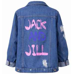 Veste en jean JJ Denim Jacket The Finale pour femme, veste longue en jean délavée, style streetwear décontracté, boutonnée, coupe ample - Product Image 2