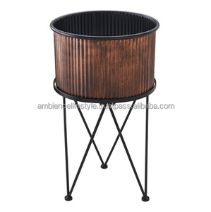 Soporte de maceta elegante de cobre antiguo para interiores y exteriores para el hogar, sala de estar, oficina, jardín, balcón, ambiente - Product Image 1