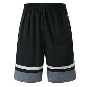 Shorts de Fútbol Hechos en 100% Poliéster, Ligeros, de Alta Calidad, Transpirables, Más Vendidos, para Venta en Línea - Product Image 1