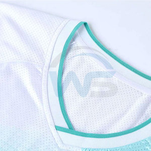 Uniforme de Fútbol de Poliéster a Precio de Mayoreo, Ajuste Flexible, Ligero, Transpirable, Colores y Tallas Personalizables, para Uso Escolar, Clubes y Equipos - Product Image 4