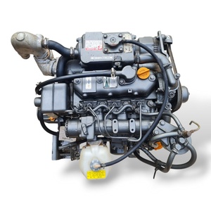 Moteur de bateau Yanmar 3JH30A, diesel inboard 4 temps, 3 cylindres, 30 CV, refroidissement par eau, démarrage électrique, 2900 tr/min, remis à neuf - Product Image 2