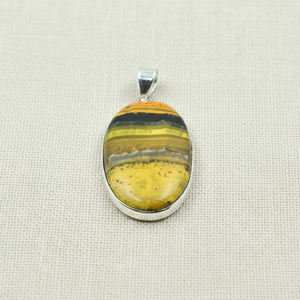 Colgante Único de Jaspe Abejorro en Plata 925 con Baño de Oro Rosa y Oro Amarillo, Cabujón Ovalado Hecho a Mano, Joyería de Declaración, Regalo para Ella - Product Image 6