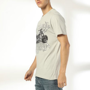 เสื้อยืดลำลองผู้ชายลายพิมพ์มอเตอร์ไซค์เสมือนจริง ทรงปกติ คอกลม แขนสั้น ผ้าเจอร์ซีย์คอตตอน 100% - Product Image 2