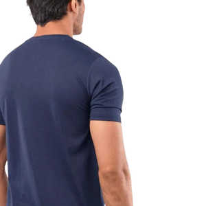 Camiseta básica ligera de cuello redondo para uso diario, fabricante de logotipos personalizados, camiseta de algodón de manga corta para hombre. - Product Image 5