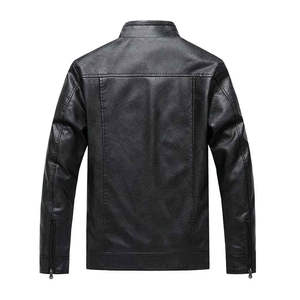Veste en cuir imperméable et écologique de style motard classique pour hommes, avec logo frontal, pour motards et hommes modernes - Product Image 3
