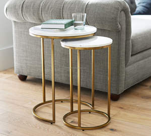 Table d'extrémité gigogne ronde en marbre Delaney-Finition en marbre haut de gamme avec construction en métal durable pour des meubles d'intérieur abordables - Product Image 1
