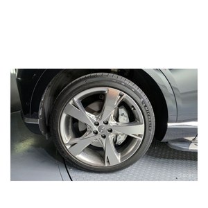 Genesis GV80 3.0 Diésel AWD 2023 con 43,488 km, Volante a la Izquierda, Caja de Cambios Automática, Asientos de Cuero, Cámara Trasera - Product Image 5