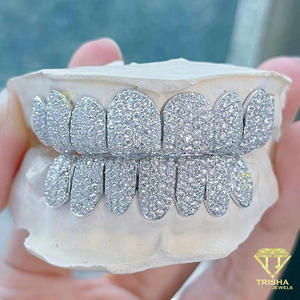 Grillz personnalisés 8 dents en Moissanite VVS, entièrement sertis, style Hip Hop, bijoux de luxe sur mesure par Trisha Jewels - Product Image 6