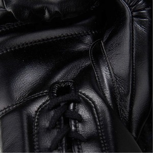 ถุงมือชกมวยหนังแท้แบบกำหนดเอง นุ่มสบาย สีพื้น ระบายอากาศได้ดี ซับเหงื่อ ปิดแบบผูกเชือก สำหรับการฝึกซ้อมระดับมืออาชีพ - Product Image 5