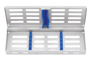 ถาดใส่เครื่องมือฆ่าเชื้อทางทันตกรรมแบบแมนนวล ทำจากสแตนเลส สำหรับเครื่องมือ 5 ชิ้น เหมาะสำหรับคลินิก โรงพยาบาล รับผลิตแบบ OEM ODM ได้รับการรับรองมาตรฐาน CE จากผู้ผลิตชั้นนำ - Product Image 3