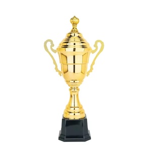 Trophée sportif en métal brillant et durable, design gravé, impression UV pour célébrer des résultats exceptionnels et des efforts dédiés - Product Image 4