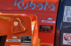 Tractor compacto Kubota L60LE Serie L3560 usado en buen estado, disponible en stock. - Product Image 3