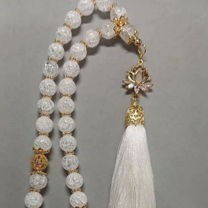 Tasbih Islámico de Resina Hecho a Mano con Cuentas de Moda - Product Image 3