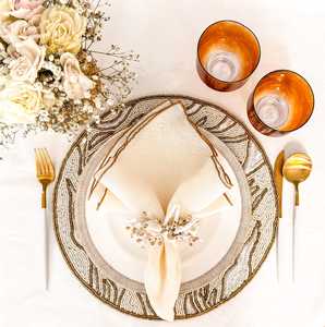 Sets de table décoratifs perlés haut de gamme, faits main et brodés, pour table à manger, dîner de mariage, fête et décoration intérieure - Product Image 1