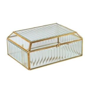 กล่องเก็บเครื่องประดับแก้วดีไซน์หรูหราพร้อมกรอบสีทอง กล่องโชว์เครื่องประดับแก้วทันสมัยพร้อมกรอบโลหะ - Product Image 4