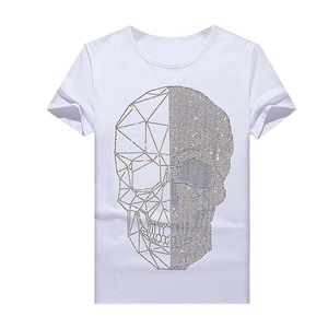 เสื้อยืดผู้ชายเทรนดี้ประดับคริสตัลลายกราฟิก ผ้าฝ้ายพรีเมียม แฟชั่นลำลอง - Product Image 1