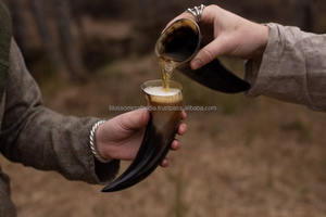 Cuerno Vikingo para Beber, Hecho a Mano con Cuerno de Buey, Vaca o Búfalo, Material de Calidad, Artículo Decorativo de Colección para Exhibición - Product Image 3