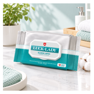 Nouvelles lingettes alcoolisées Luck Lady de haute qualité, fabricant en gros du Vietnam, 50 lingettes, 99,9% antibactériennes, lingettes humides en pack - Product Image 3