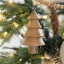 Ornement mural de Noël en bois de style moderne fait à la main, écologique, taille personnalisable, décoration de fête - Product Image 5