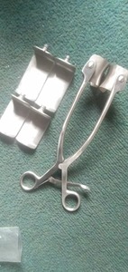 Ensemble de rétracteurs chirurgicaux BK Industries, lames interchangeables, manuels, auto-serrants, pour la chirurgie générale, certifié CE Classe I - Product Image 2