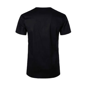 Conjunto de Camiseta y Pantalones Cortos Unisex con Cuello Redondo y Diseño de Rayas Rojas, Manga Corta, Ligero, Estilo Minimalista para Verano - Product Image 5