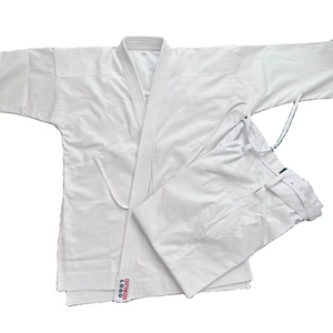 Kimono de judo blanc 100 % coton respirant unisexe pour adulte, tenue d'arts martiaux coupe classique, teint uni, en stock - Product Image 1