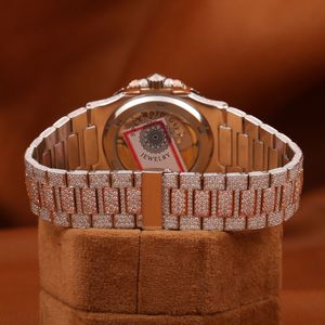 Splendide montre à diamants pour homme, 28 mm, analogique, quartz, luxe, bracelet en acier inoxydable, cristal saphir, moissanite, ETA - Product Image 3