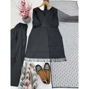 Hermosa Ropa India y Pakistaní, Elegante Conjunto de Top, Pantalón y Dupatta para Fiestas - Product Image 1