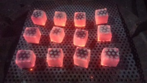 Charbon de noix de coco de haute qualité en provenance d'Indonésie, meilleure qualité pour le shisha - Product Image 6
