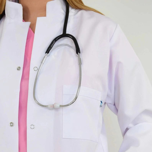 Bata Médica Blanca Minimalista con Cuello Alto, Túnica Profesional de Alta Gama para el Cuidado de la Salud, Elegante, de Manga Corta para Mujer - Product Image 1