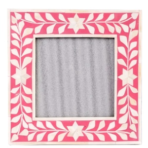Marco de Fotos Hecho a Mano con Incrustaciones de Hueso MDF y Diseño Floral, Tamaño y Color Personalizables para Decoración del Hogar, Regalo de Lujo - Product Image 1