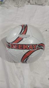 Exportador Indio de Balones de Fútbol de PVC de la Mejor Calidad para Interiores y Exteriores, Tamaño 5, para Entrenamiento, Disponibles a un Precio Accesible - Product Image 6