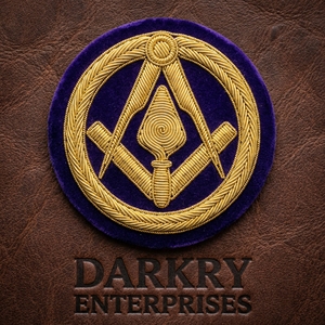 ตราสัญลักษณ์โลจแบบปักมือ ทำจากผ้ากำมะหยี่สีกรมท่า รูปทรงกลม ประดับด้วยลวดเงินแท้ สำหรับพนักงานอัลโมเนอร์ในสมาคมเมสัน - Product Image 6