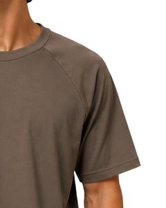 เสื้อยืดแขนสั้นคอกลมสีเทาสำหรับผู้ชาย ทรงโอเวอร์ไซส์ สไตล์ลำลอง สตรีทแวร์  รับสกรีนโลโก้ ผ้าพรีเมียมเนื้อนุ่ม ใส่สบายสำหรับฤดูร้อน - Product Image 4