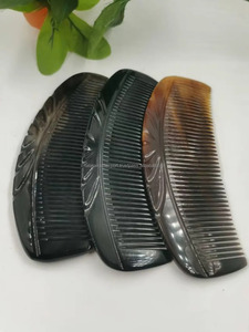 Peigne en corne naturelle de qualité antique fait à la main, peigne en corne de buffle sculpté, super peigne pour cheveux et barbe, vente en gros, marketing - Product Image 4