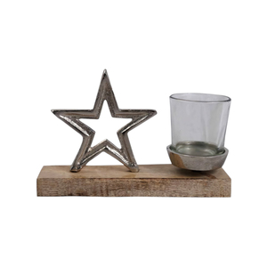 Porte-bougie en métal argenté en forme d'étoile creuse, avec coupelle en verre et base en bois, décoration de centre de table de Noël - Product Image 1