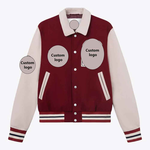 Chaqueta Varsity para hombre en color granate con bordado de león coronado y botones a presión. - Product Image 3