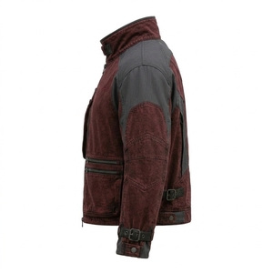 Blouson de moto vintage en jean bordeaux pour homme, style streetwear, avec patchwork en cuir et multiples poches, vêtement d'extérieur pour la conduite - Product Image 4