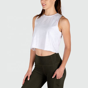 Débardeur court côtelé blanc sans manches en coton tricoté pour femme, avec logo personnalisé sur le devant, idéal pour la gym, l'entraînement, sexy, pour l'été - Product Image 1