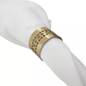 Anillo de Servilleta Moderno de Metal Dorado con Diseño Circular Perforado para Decoración de Mesa de Comedor en Bodas y Fiestas - Product Image 6