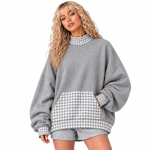Sudadera Casual de Manga Larga con Detalle de Cuadros, Cuello Alto, Diseño Holgado, Bolsillo Frontal Tipo Canguro, Estilo Moderno para Uso Diario - Product Image 4