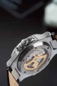 นาฬิกาสปอร์ตอัตโนมัติสำหรับผู้ชาย Alexander Ferros 6122S-02 หน้าปัดแซฟไฟร์ สายหนัง ตัวเรือนสแตนเลสสตีล กันน้ำ 5BAR - Product Image 6