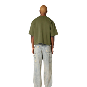 Camiseta de Manga Corta para Hombre, Corte Regular, Color Verde Oliva, Cuello Redondo, Color Sólido, Estilo Casual, Tejido de Punto Jersey, 100% Algodón, Ecológica, de Secado Rápido - Product Image 4