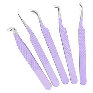 Pinces à cils en acier inoxydable écologiques de qualité supérieure pour les extensions de cils - Product Image 1