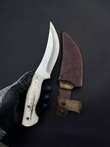 Cuchillo de caza con hoja de acero de Damasco y mango de asta de ciervo, cuchillo de supervivencia para exteriores - Product Image 3