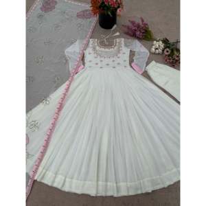 Vestido de Diseño Hecho a Mano con Estampado Floral, Corte en A, Cintura Imperio y Dupatta de Chifón para Fiestas - Product Image 4