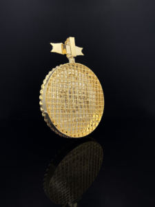 Colgante Personalizado para Hombre, Estilo Hip Hop, con Diamantes, Chapado en Oro, Aleación, Diseño Urbano - Product Image 4