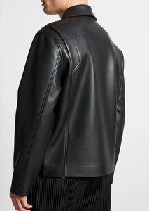 Chaqueta de Cuero Negra Acolchada para Hombre RELEVO INDUSTRIES, Cuello Alto, Cierre de Cremallera, Corte Regular, Ropa de Invierno, Logotipo Frontal Estilo Urbano - Product Image 3