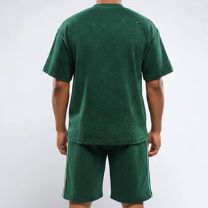 เสื้อยืดผู้ชายทรงปกติ ไหล่ตก ระบายอากาศได้ดี เป็นมิตรกับสิ่งแวดล้อม ซับเหงื่อได้ดี ผลิตแบบ OEM/ODM ผ้าฝ้าย 100% สกรีนโลโก้ตามสั่ง - Product Image 6